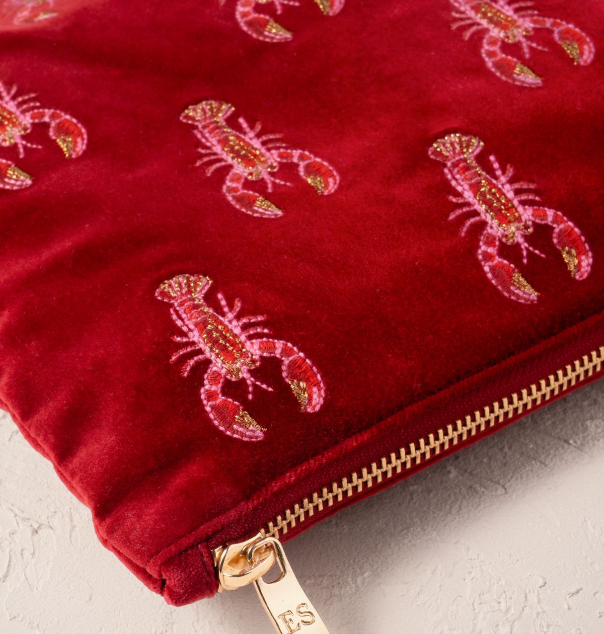 Lobster Velvet Everyday Pouch Rouge