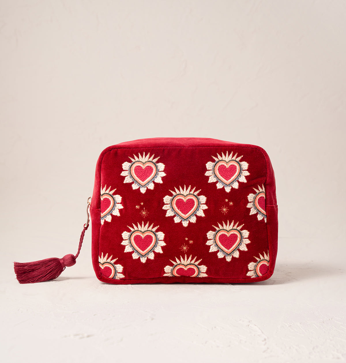 Enchanted Hearts Rouge Velvet Wash Bag