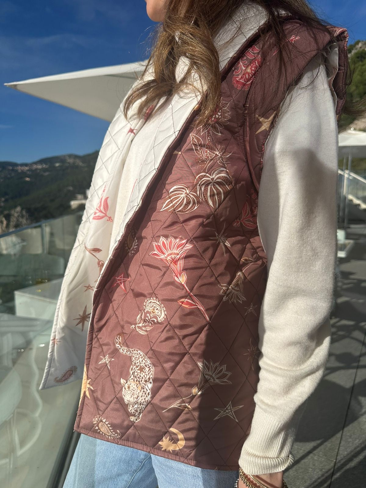 Double sided maroon palm vest