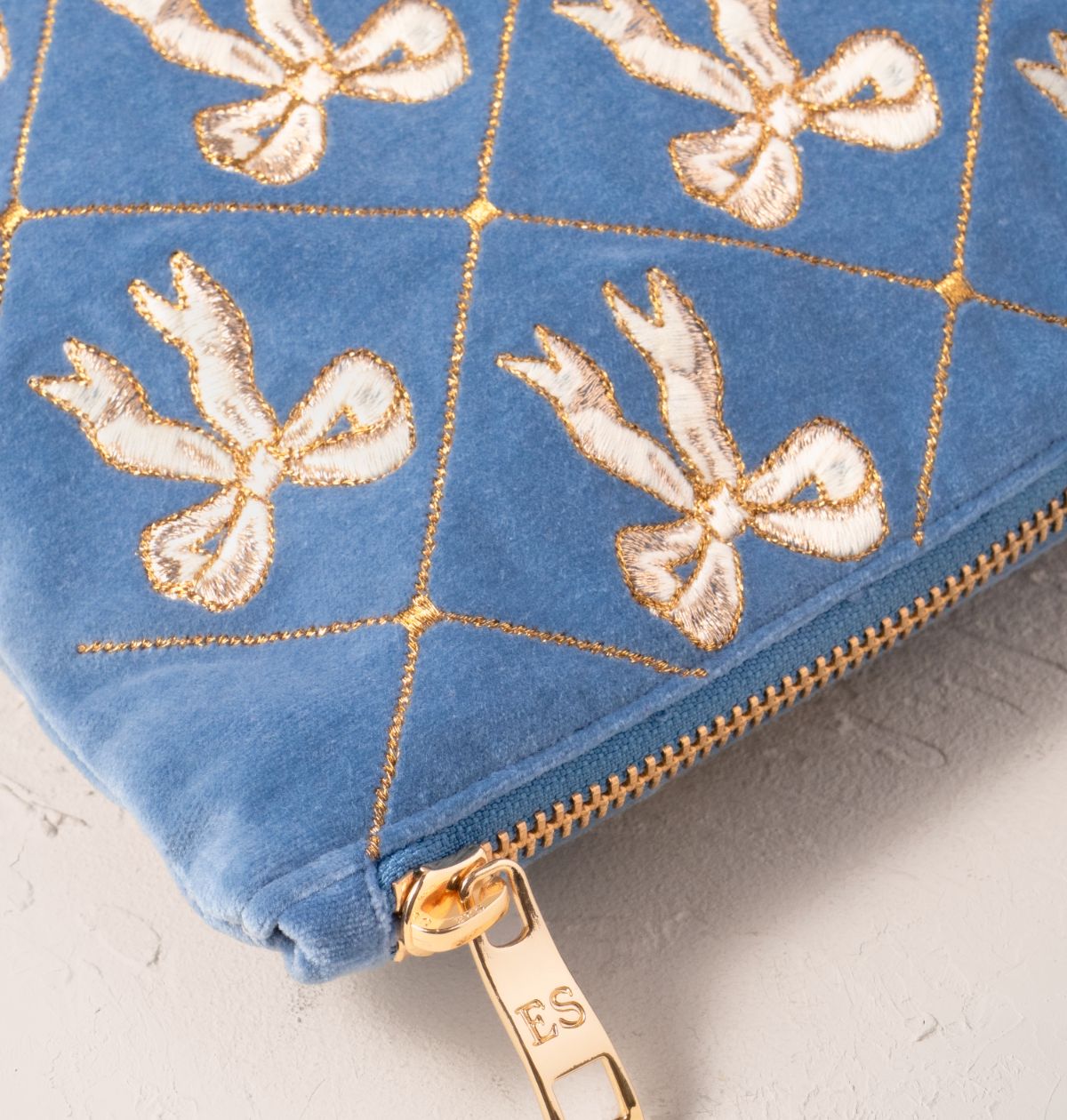 Lattice Bows Velvet Everyday Pouch Dusky Blue