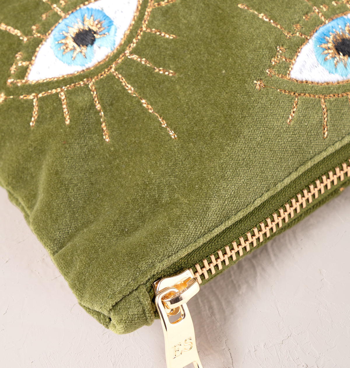Mystical Eye Garden Green Everyday Pouch