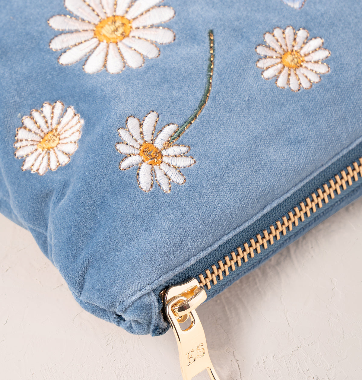 Daisy Dream Dusky Blue Velvet Everyday Pouch
